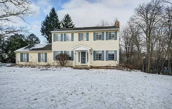 5 bed, 1768 sqft, $2,780 — Photo 1
