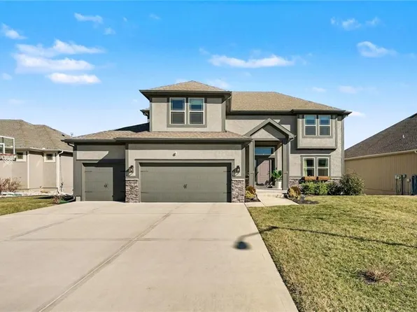 9111 N Cleveland Ave, Kansas City, MO 64156