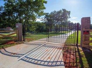 5245 Stonewall Tell Rd, Atlanta, GA 30349