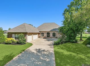 40250 Dove Estates Ct, Gonzales, LA 70737