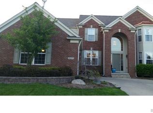 16432 Johnson Creek Dr, Northville, MI 48168