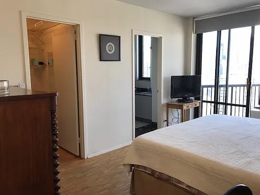 Rented by Corcoran | media 7