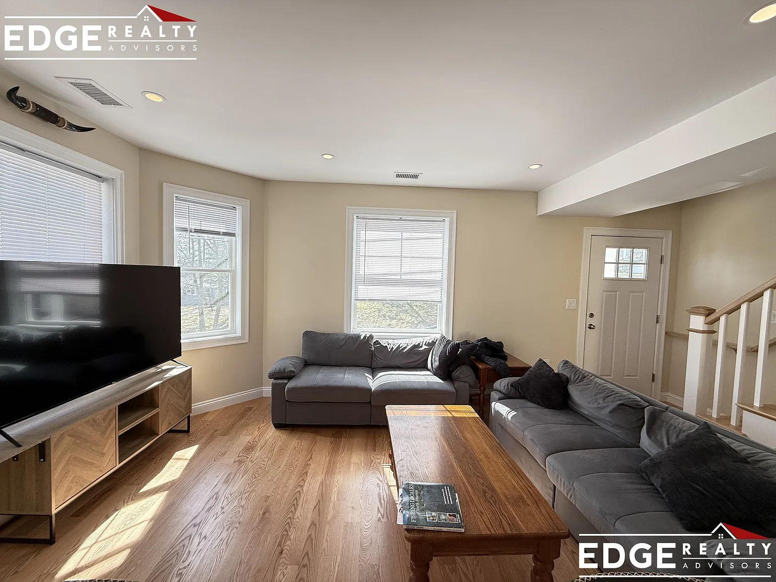 3 bed, 1500 sqft, $3,900 — Photo 4