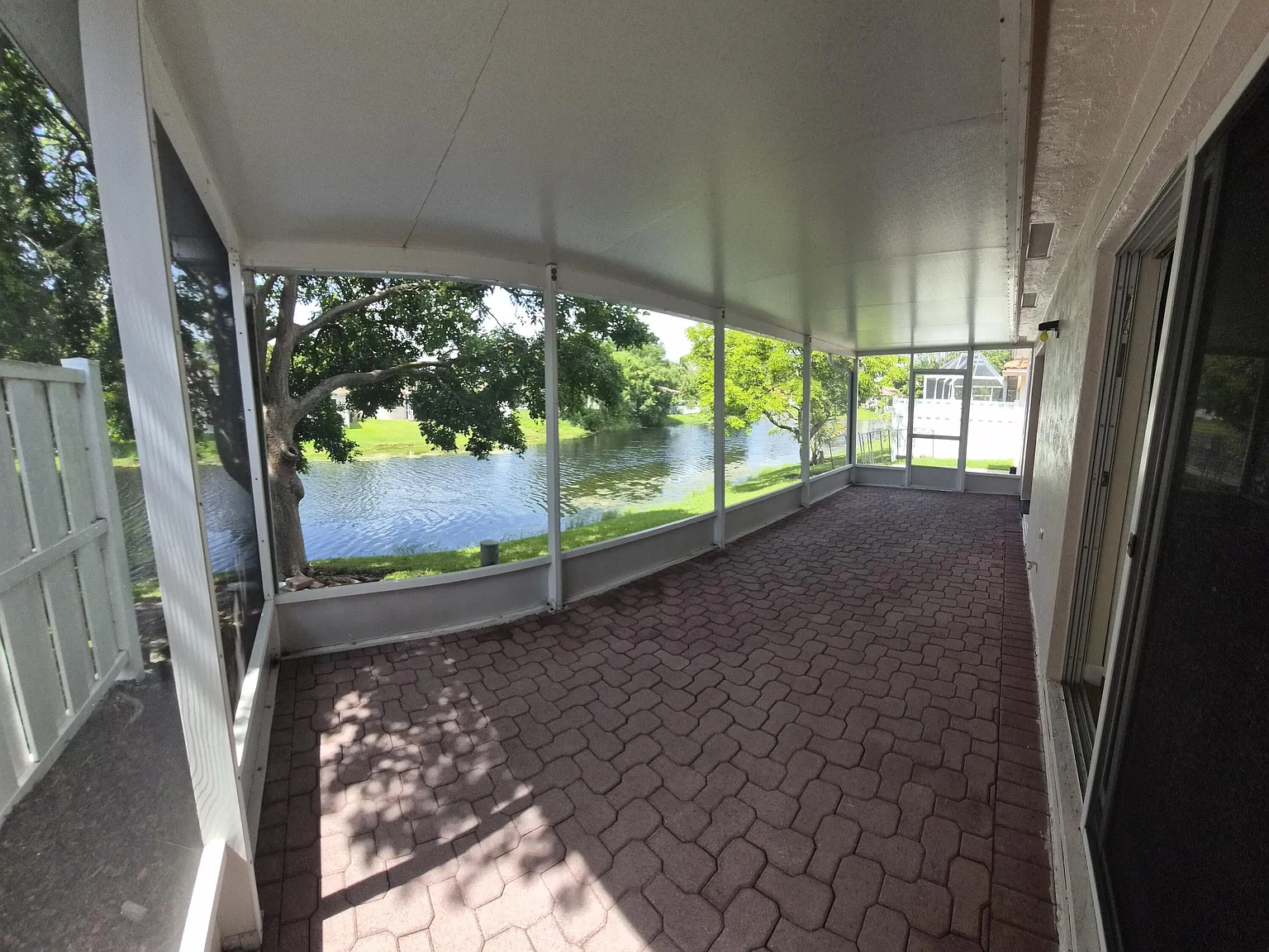 4 bed, 2.0 bath, 1840 sqft, $4,300 — Photo 1