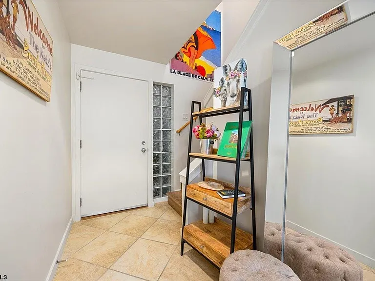 7701 Atlantic Ave #33A — Photo 11
