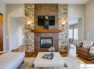 12424 N 204th St, Bennington, NE 68007