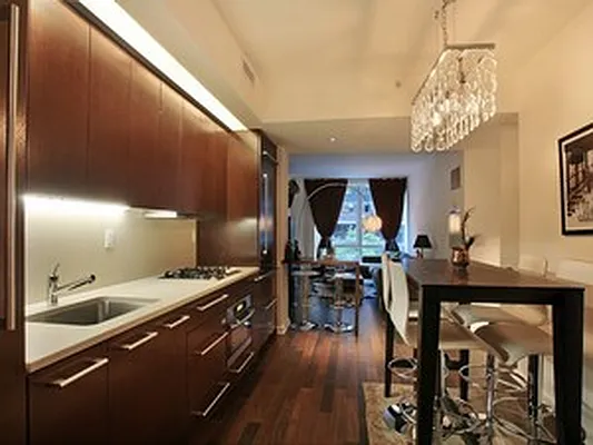 Rented by Corcoran | media 27