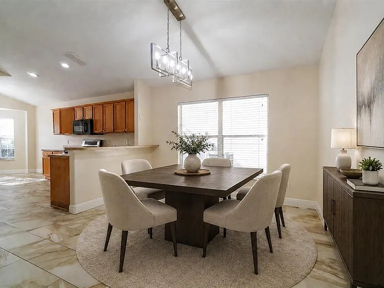 13518 Briarmoor Ct — Photo 6
