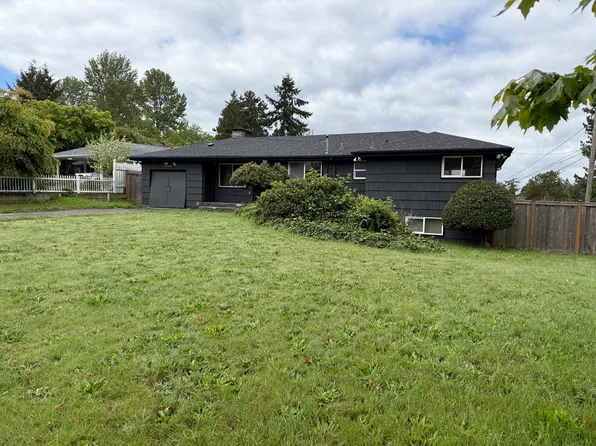 23203 25th Ave S, Seattle, WA 98198