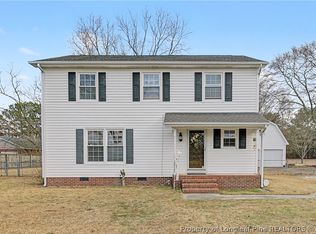 5725 McDonald Rd, Parkton, NC 28371