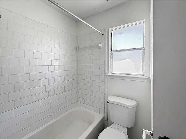 10106 Pear Limb Dr — Photo 20