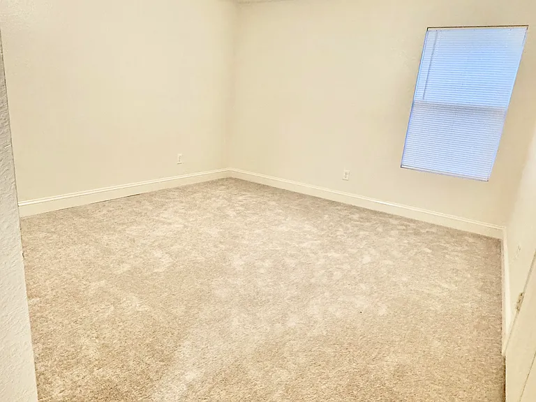 2913 Quail Run Dr — Photo 15