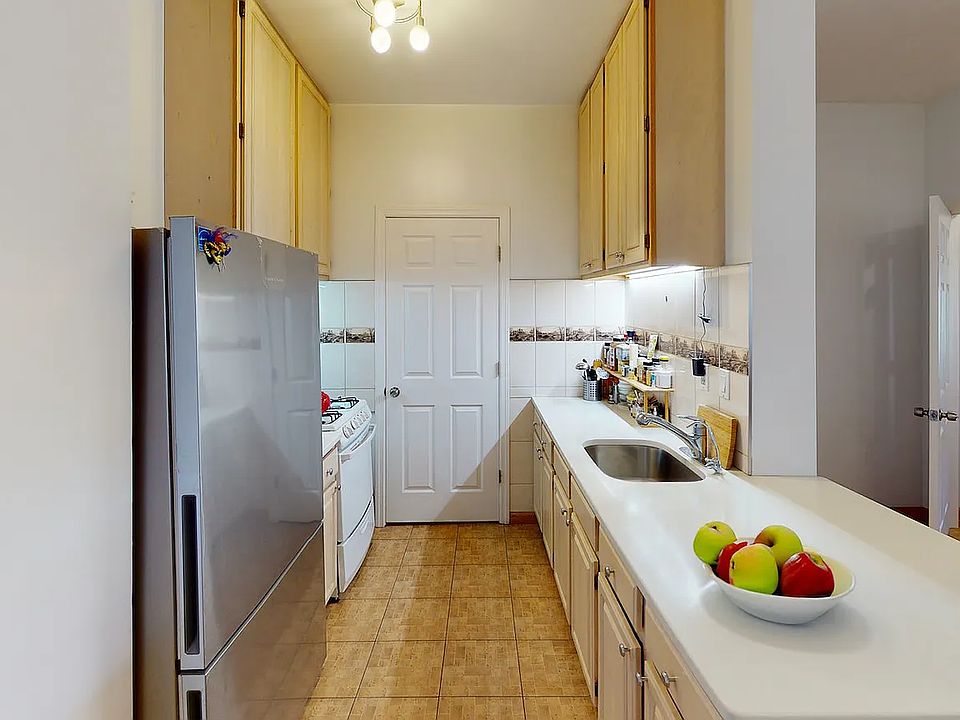 1st image of 208 W 119th St APT 5K