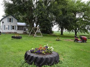 2774 Welland Rd, Mendota, IL 61342