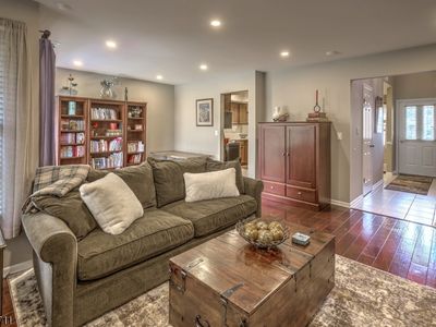 46 Cambridge Rd, Bedminster, NJ, 07921