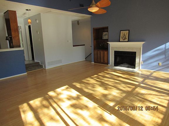 4th image of 1120 White Lake Ct
