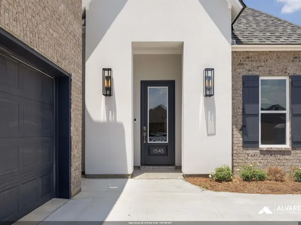 1545 Frankel Ave, Zachary, LA 70791