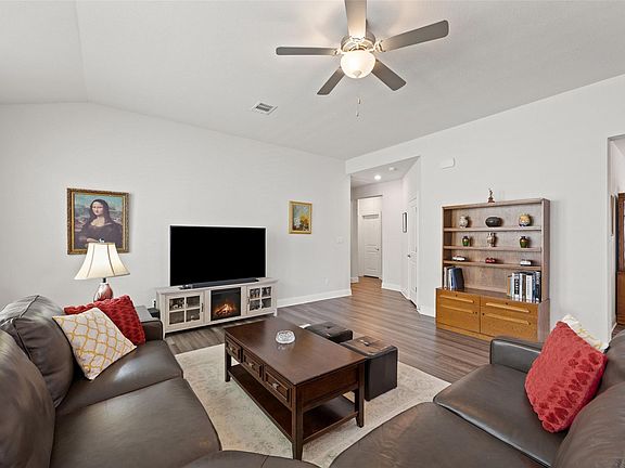 3rd image of 159 Mount Locke Rd