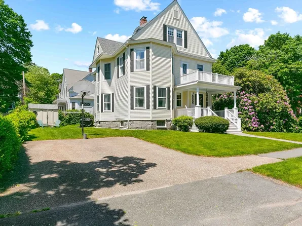 15 Vassar St, Worcester, MA 01602