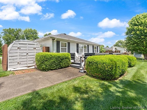 5th image of 2402 Bishop Road
