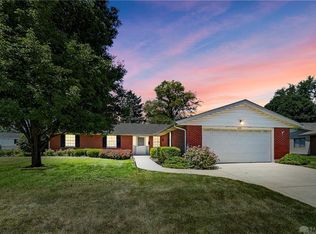 2235 Springmill Rd, Dayton, OH 45440