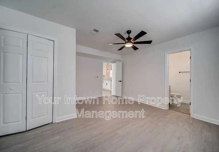 1047 Grant Way SE — Photo 15