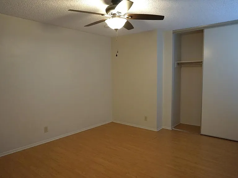 7515 Foss Mdws — Photo 28