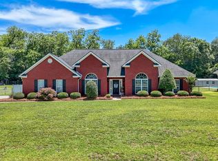 156 Pheasant Dr, Leesburg, GA 31763