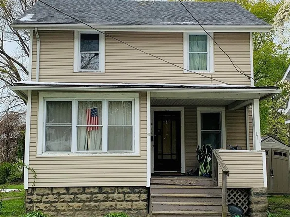 1111 Seymour Dr, Ashtabula, OH 44004