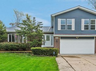 1305 Pearl Ave, Glendale Heights, IL 60139