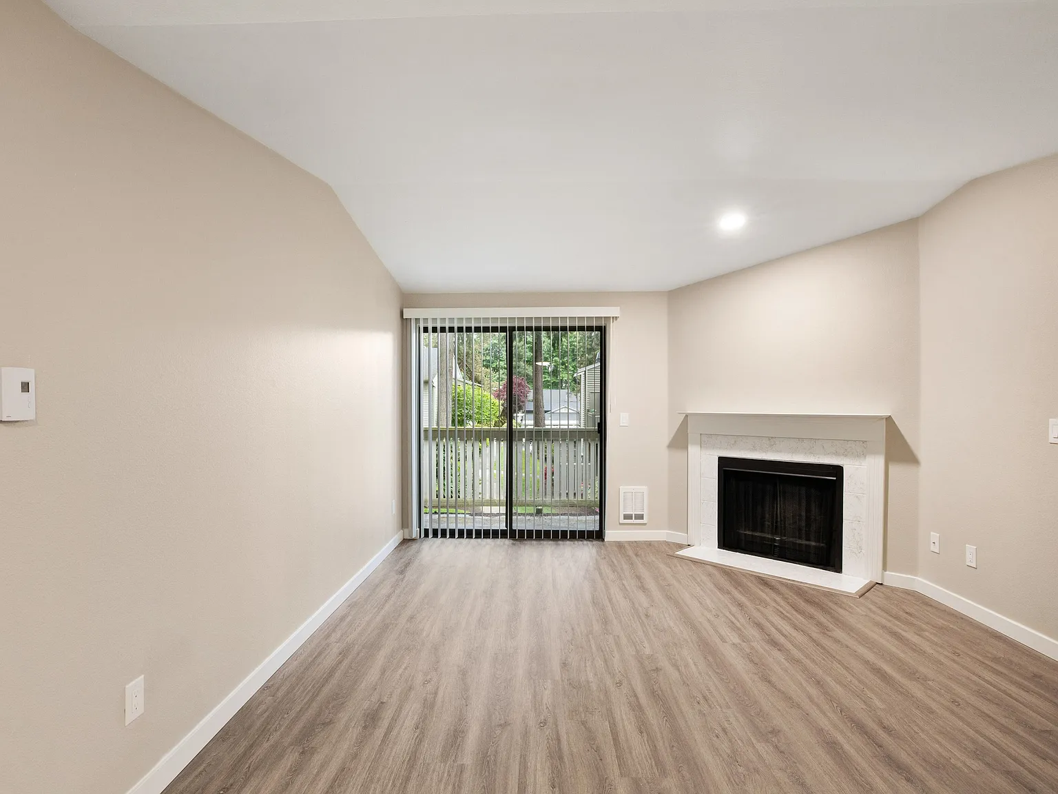 Totem Lake Heights — Photo 4