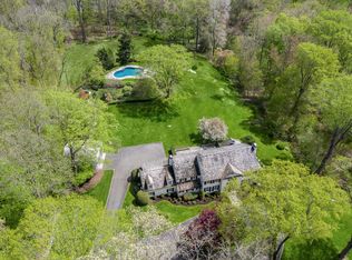 2015 Ponus Rdg, New Canaan, CT 06840