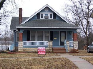 415 Hockaday St, Council Grove, KS 66846