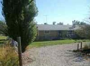 1277 N Rd, Loma, CO 81524