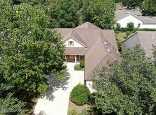 402 Ridgeway Blvd, Deland, FL 32724