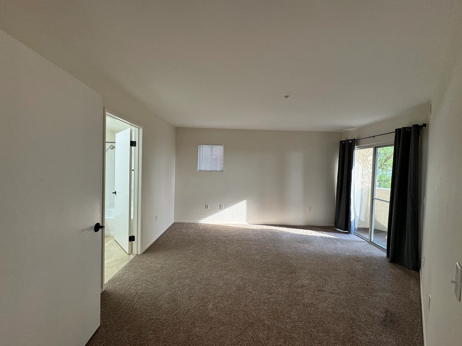 11175 Affinity Ct — Photo 4