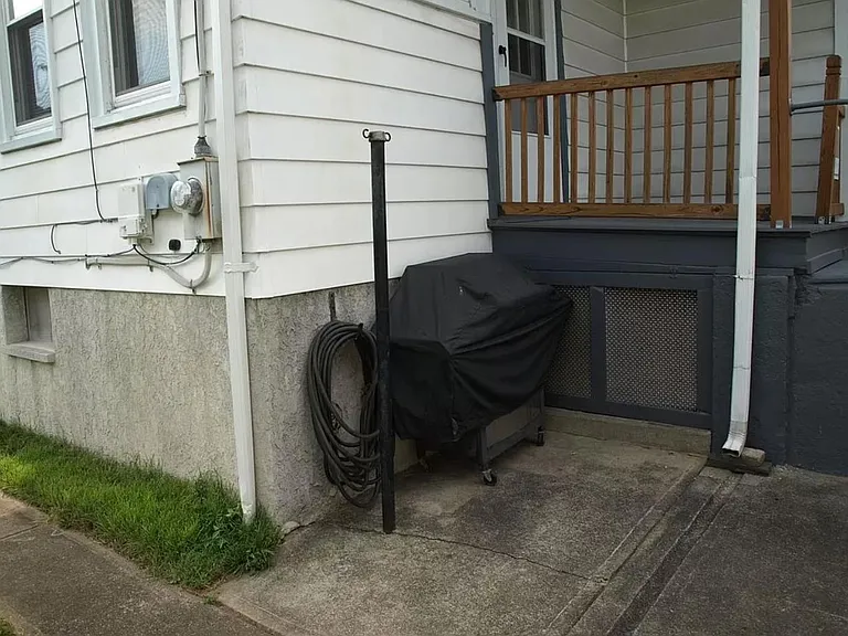 924 Wood St — Photo 20