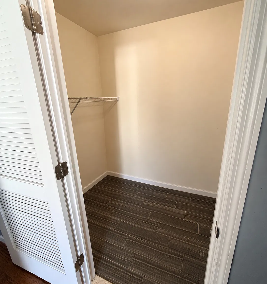 3 bed, $2,900 — Photo 4