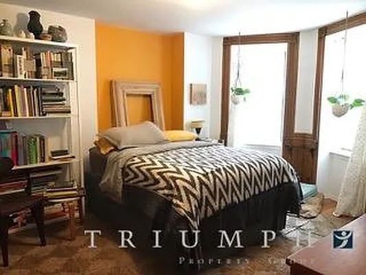 Rented by Triumph Property Group | media 16
