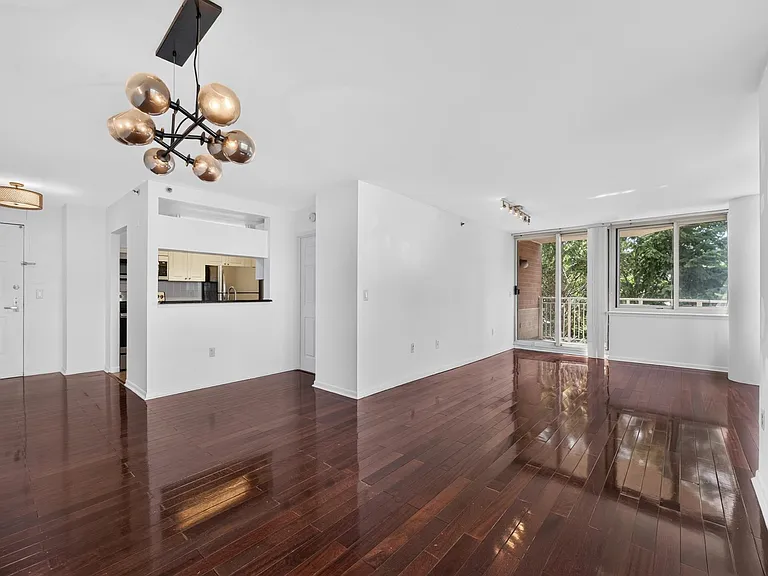 20 2nd St #403 — Photo 6