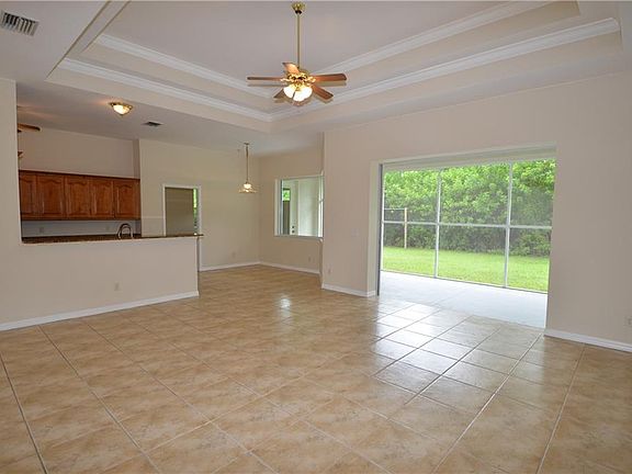 5th image of 6217 Sheffield Ln