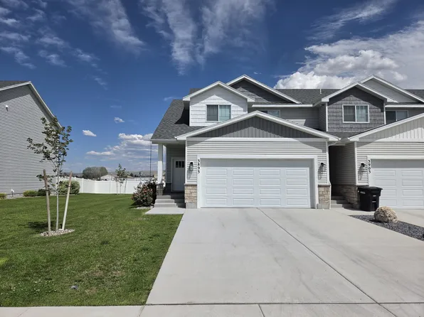 3893 Judy St, Ammon, ID 83406