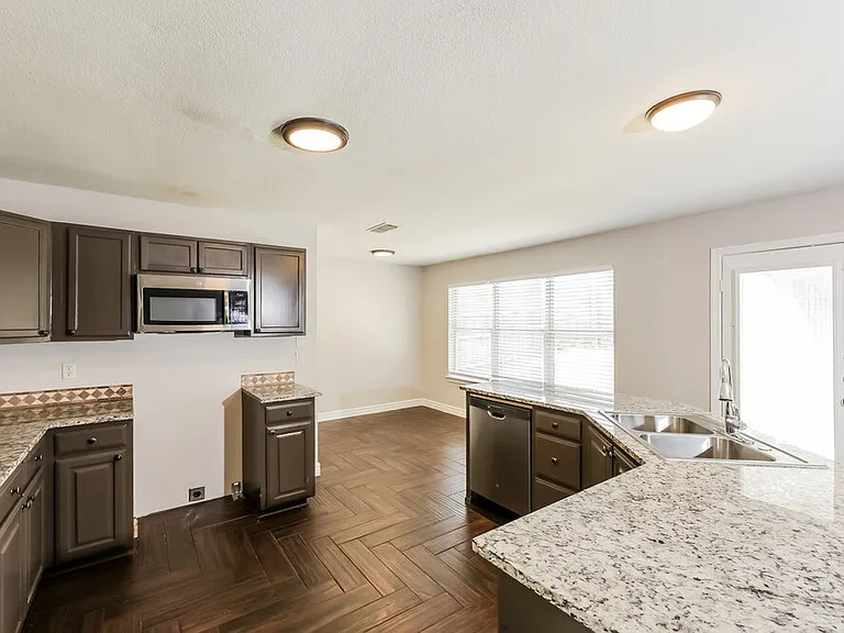 613 Fawn Meadow Trl — Photo 9