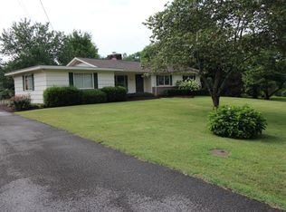 611 Wesley Rd, Knoxville, TN 37909