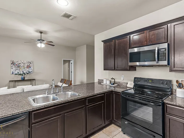 1115 Eli Conner Dr — Photo 13