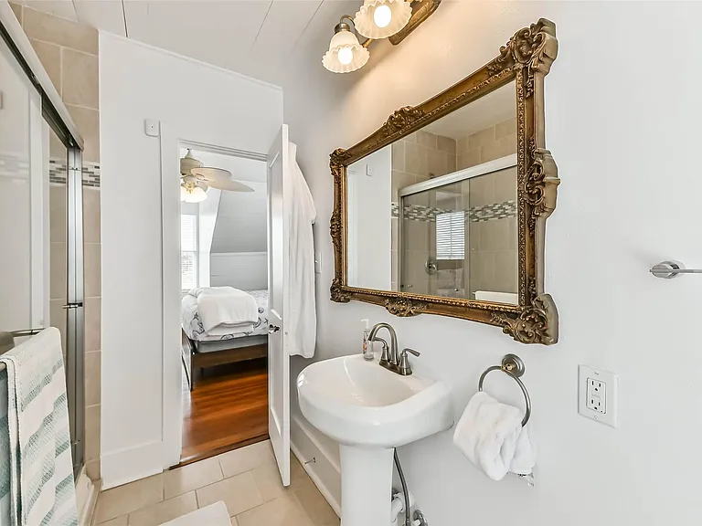 3301 Ursuline St — Photo 23