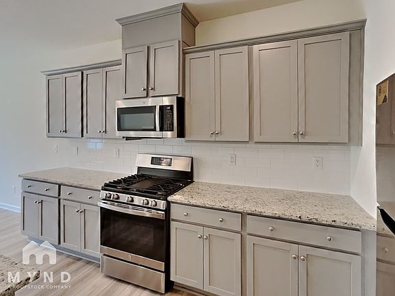 4th image of 5213 Maynard Hill Dr