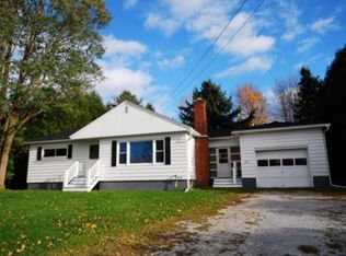 371 S Main St, Saint Albans, VT 05478