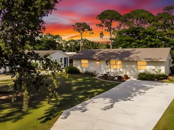 5298 2nd Road, Lake Worth, FL 33467