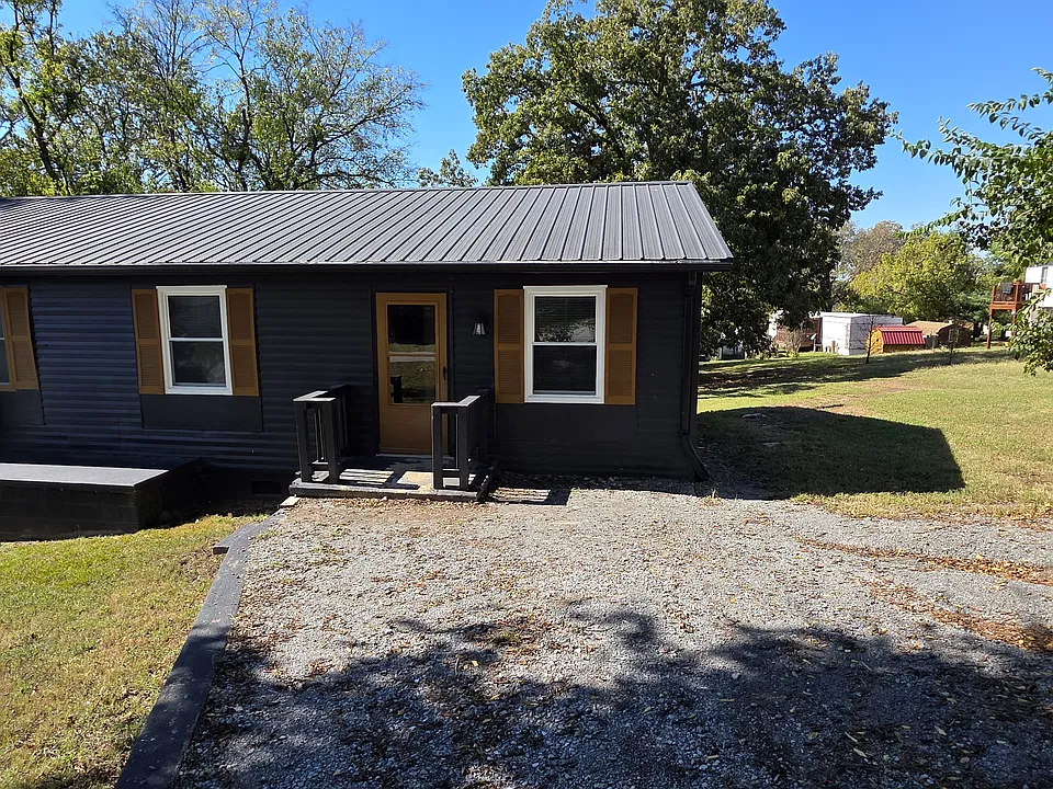 114 Brush Hill Ct